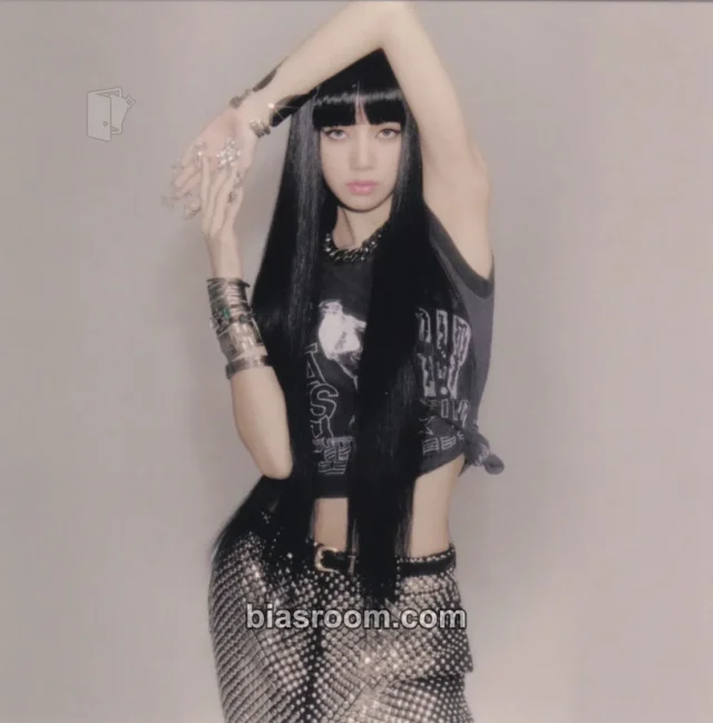 BLACKPINK - Lisa - LALISA (Lisa solo) Album album inclusion KiT/kihno version square card