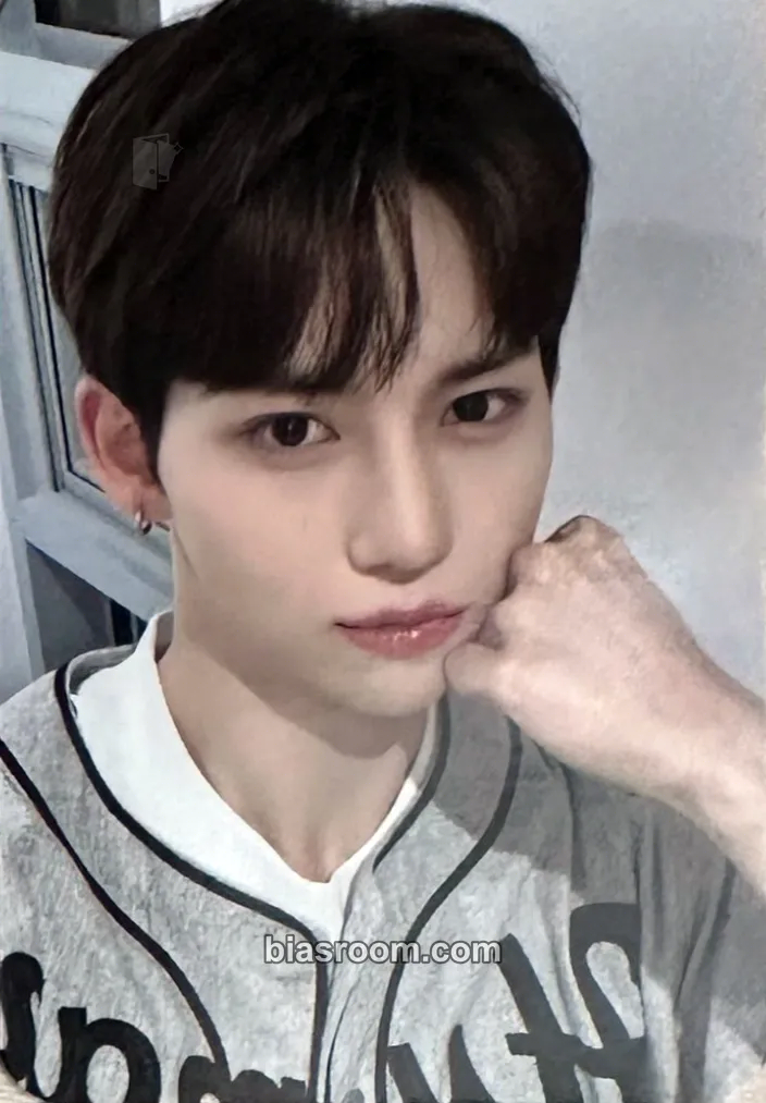 Yunseong Weekend Photocard - DRIPPIN - photocard K-pop DRIPPIN