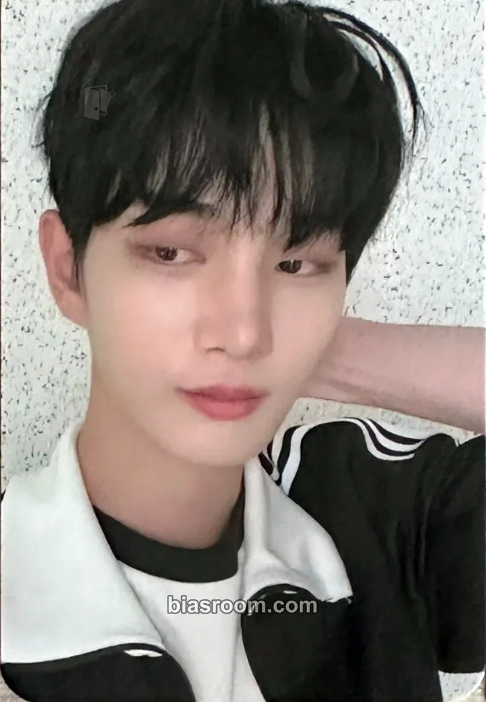 Changuk Weekend Photocard - DRIPPIN - photocard K-pop di DRIPPIN