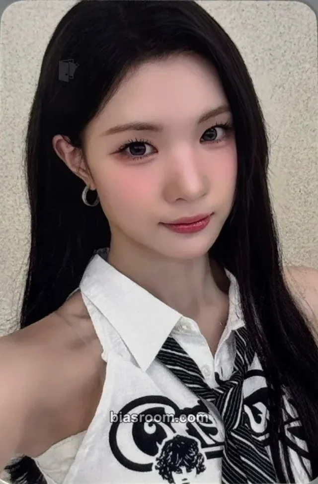 Juun Hearts2Hearts Lemon Tang K-pop photocard