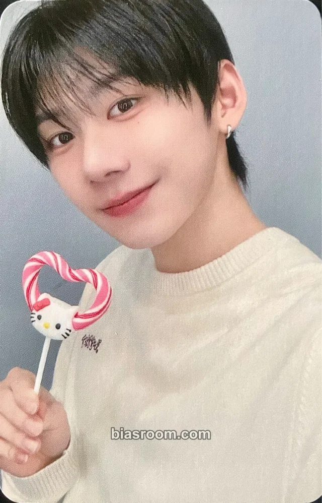 Han Photocards (AHOF) | Bias Room