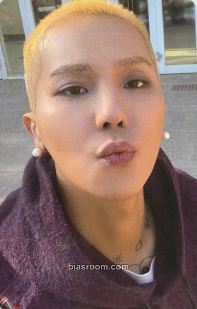 WINNER - Mino - HOLIDAY Album ktown4u digipack version pob (pre-order benefit) purchase benefit purchase event