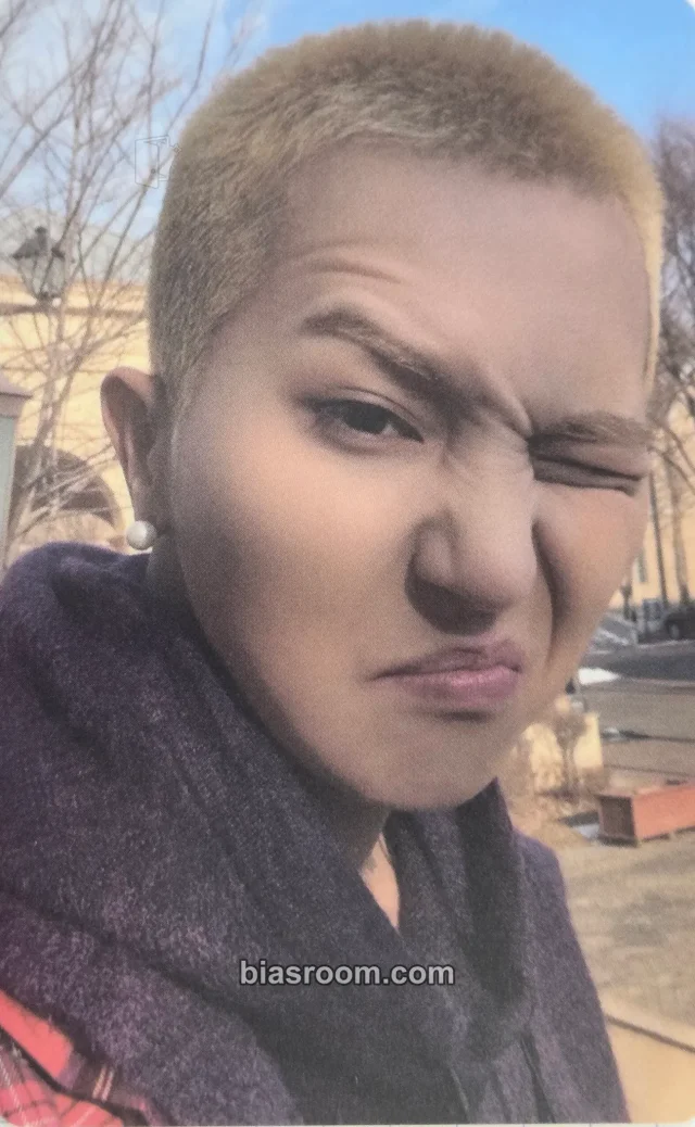 WINNER - Mino - HOLIDAY Album applewood pob (pre-order benefit) purchase benefit purchase event
