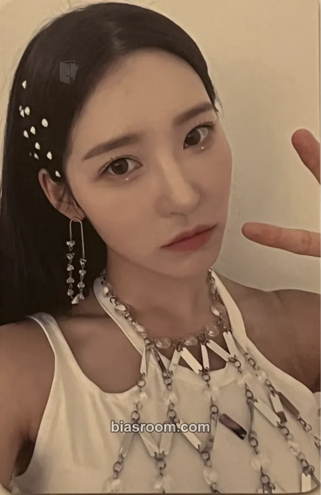 Hyungseo CLASSy LIVES ACROSS K-pop photocard