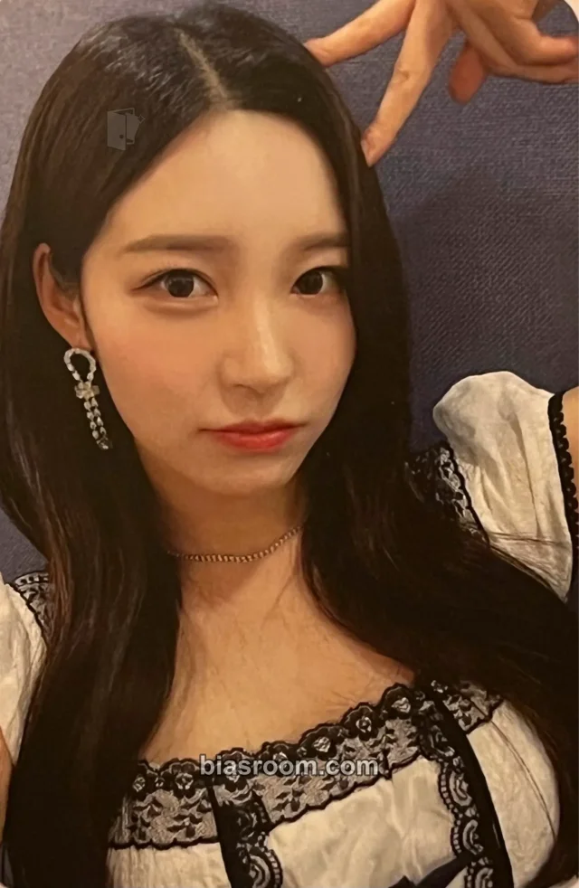 Hyungseo CLASSy LIVES ACROSS K-pop photocard