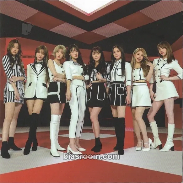 NATURE WORLD: CODE A Photocard - Nature – Nature K-Pop-Photocard