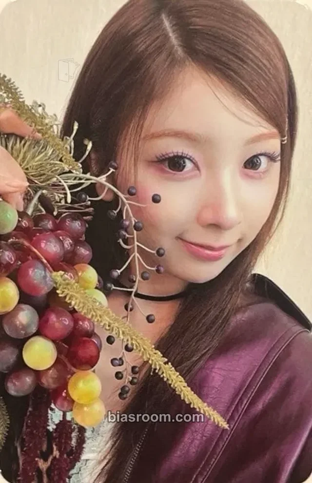 NiziU - Miihi - Sour Grapes Album album photocard sour grapes version