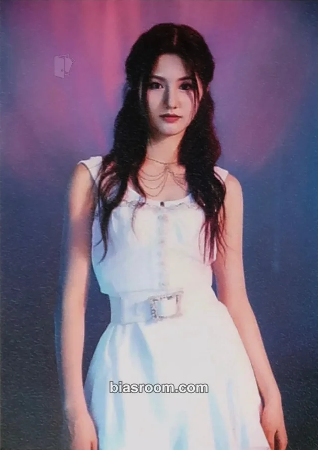 PRITTI-G - Jiyoung - LOVE TAKER Album album inclusion postcard