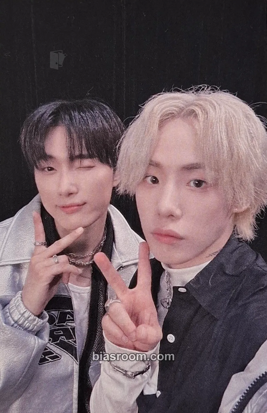 To. : Tour in Japan 2024 Photocard - Omega X - photocard K-pop Omega X