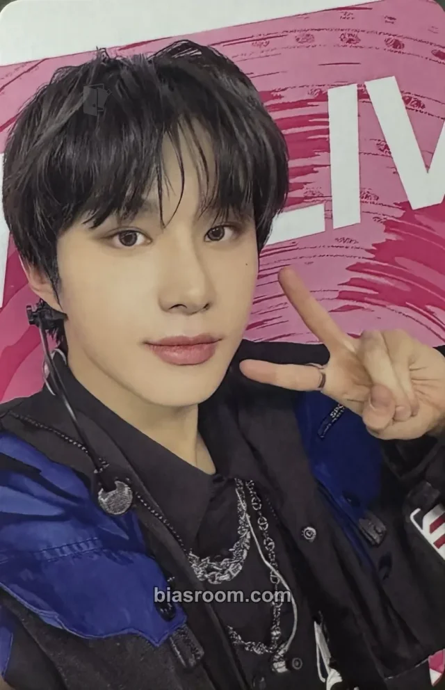 NCT 127 - Jungwoo - Beyond LIVE Gift Card Other merch photocard gift card