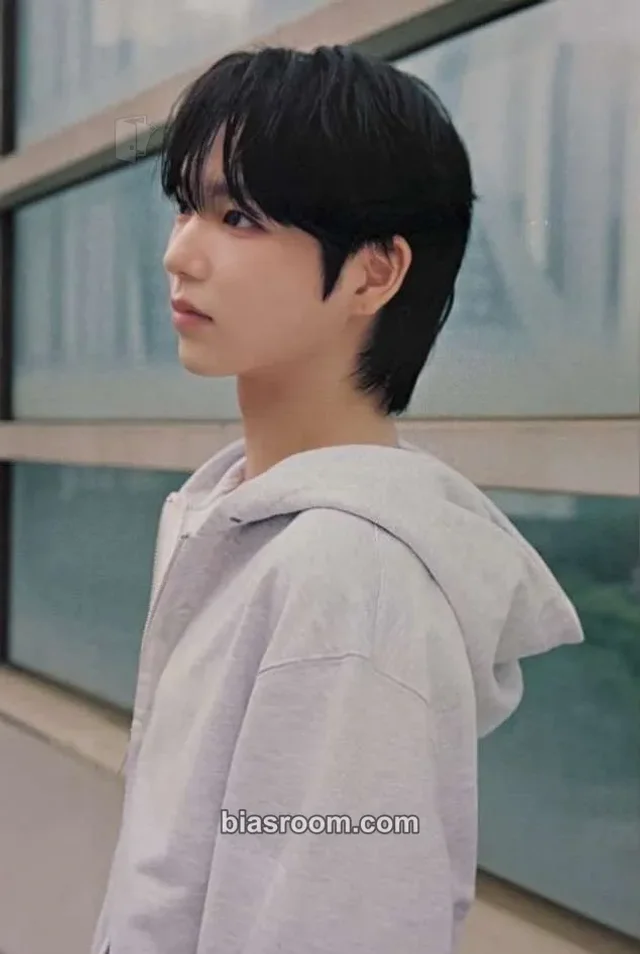 idntt - Lee JaeYoung - unevermet Album we version photo print album inclusion