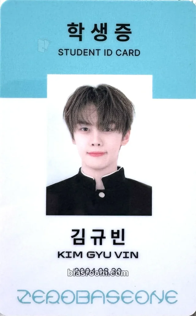 ZEROBASEONE - Gyuvin - Blue Paradise Album id card lucky draw (LD) makestar photobook version pvc card