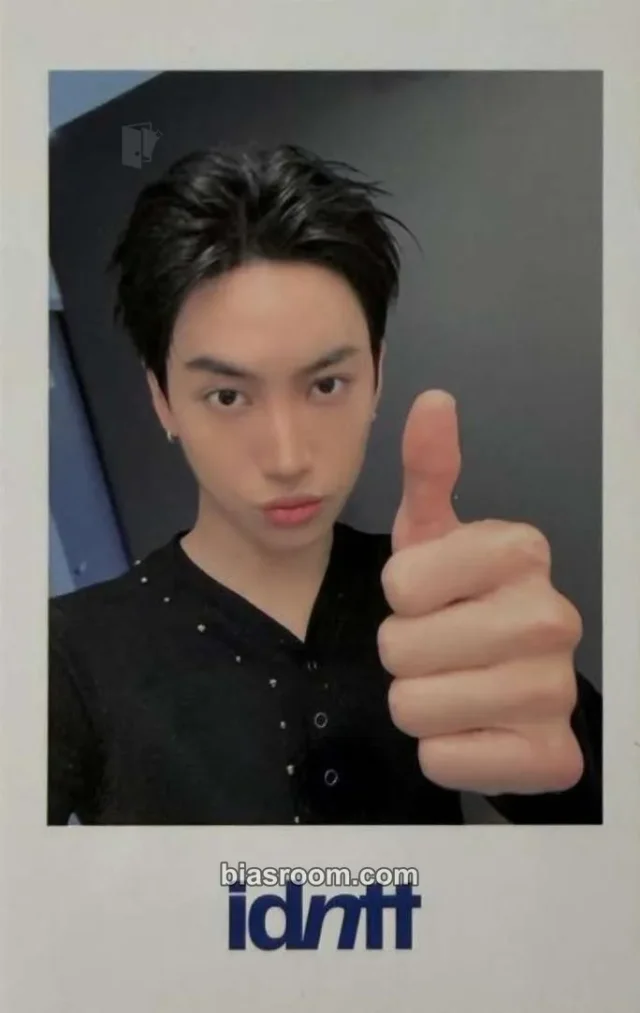 idntt - Kim JuHo - itsnotover Album mystargoods (MSG) round 2 video call/fancall polaroid