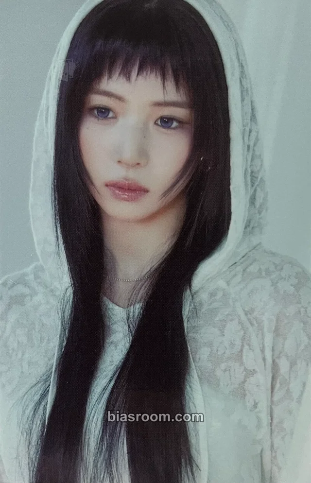 NiziU - Maya - Sour Grapes Album album photocard item set