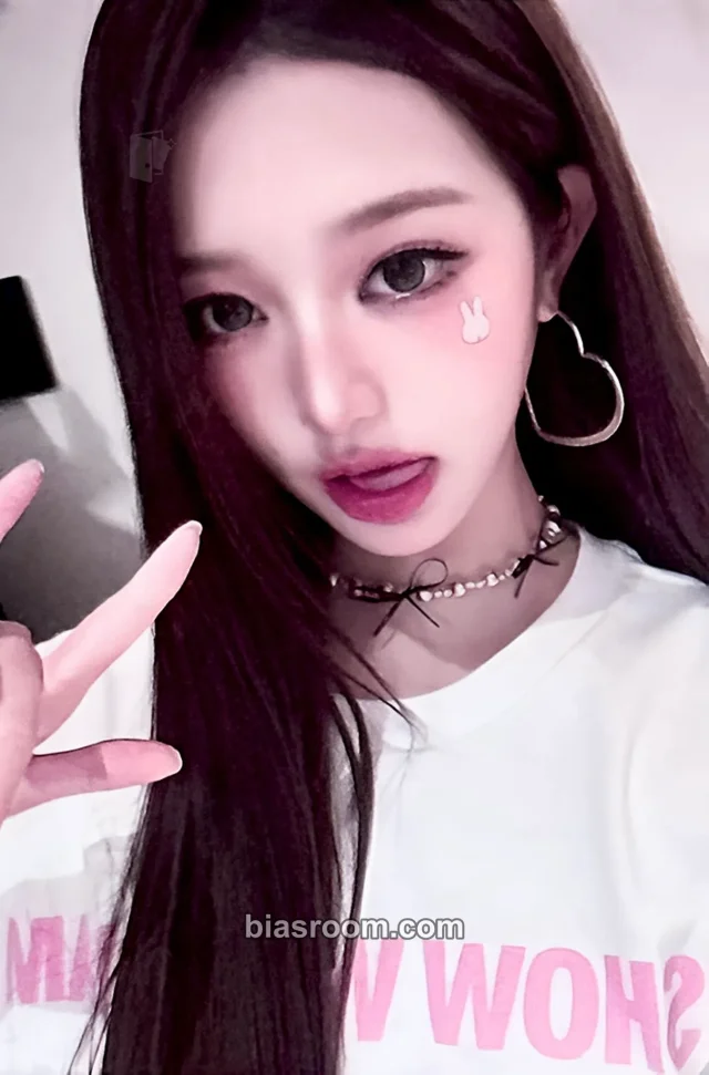 IVE - Wonyoung - IVE The 2nd World Tour <SHOW WHAT I AM> Event mnet plus japan random photocard