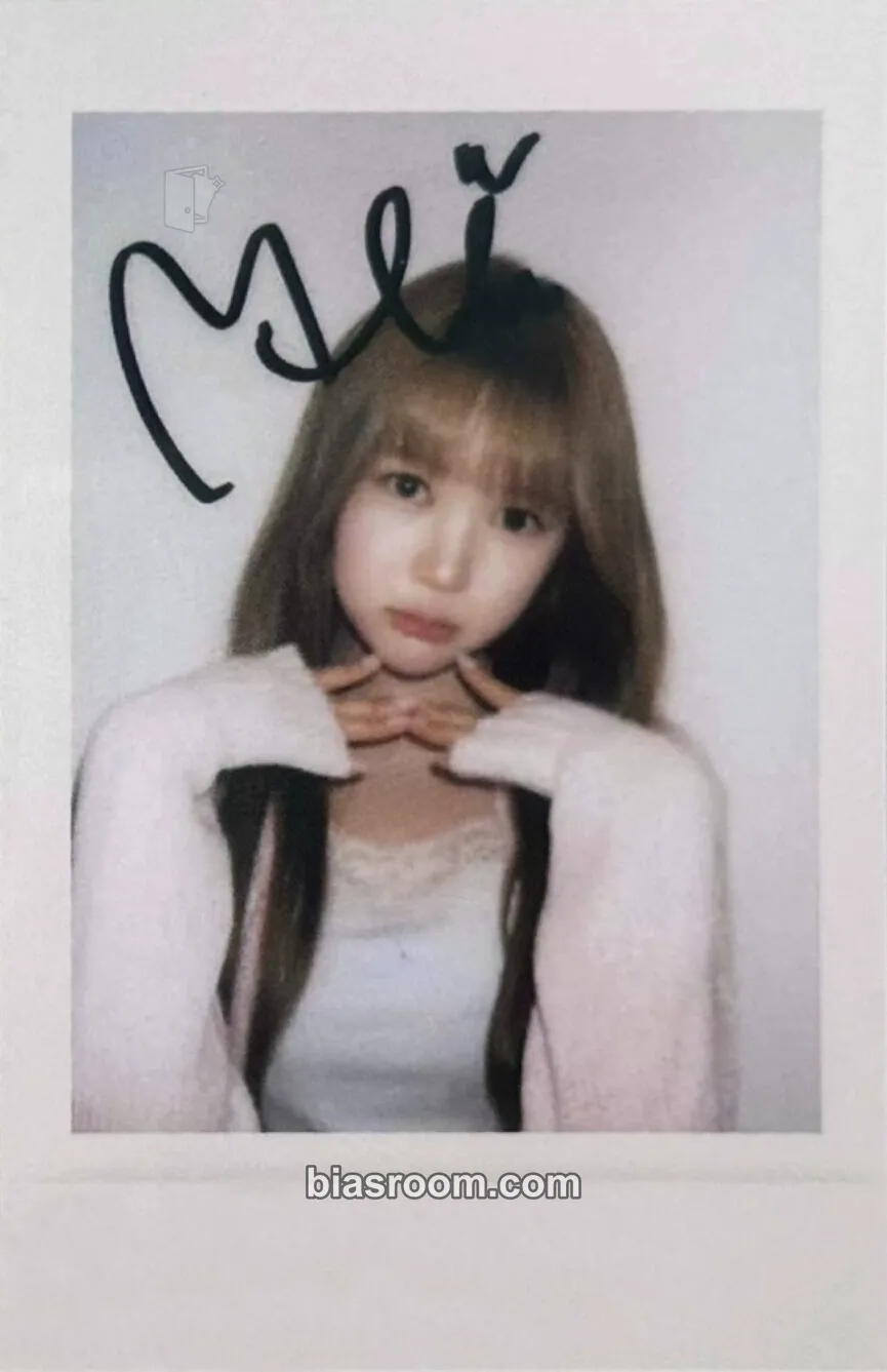 Ye-on Lemon Tang Photocard - Hearts2Hearts - Hearts2Hearts K-pop photocard