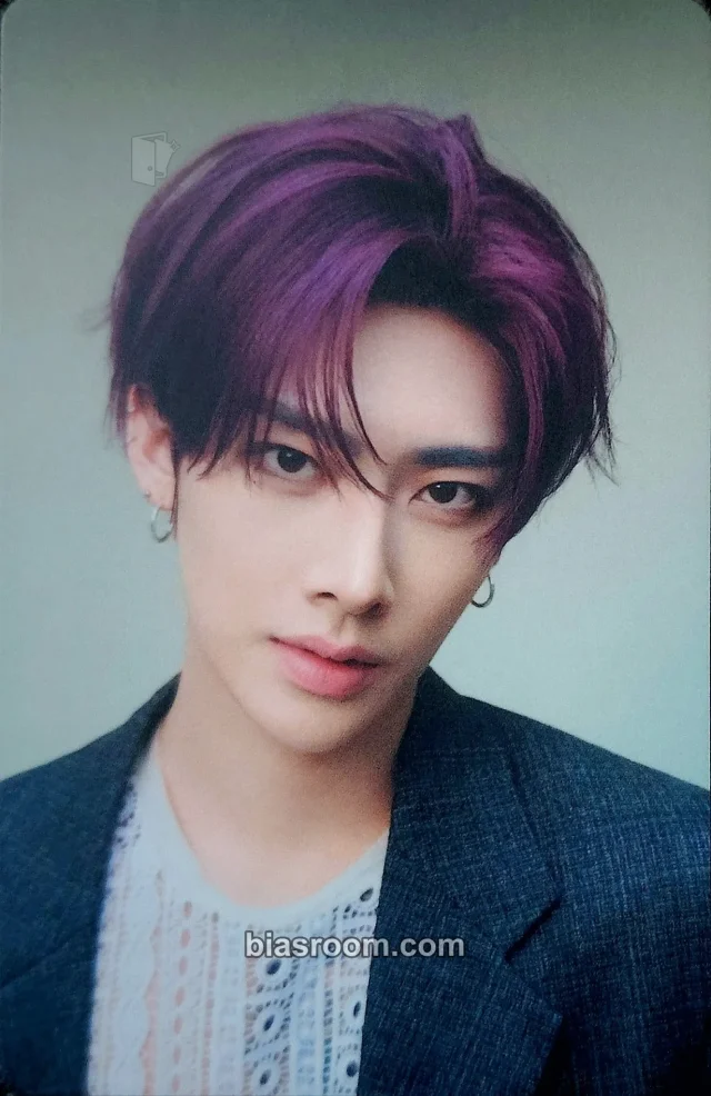 Ricky AND2BLE madame FIGARO Magazine K-pop photocard