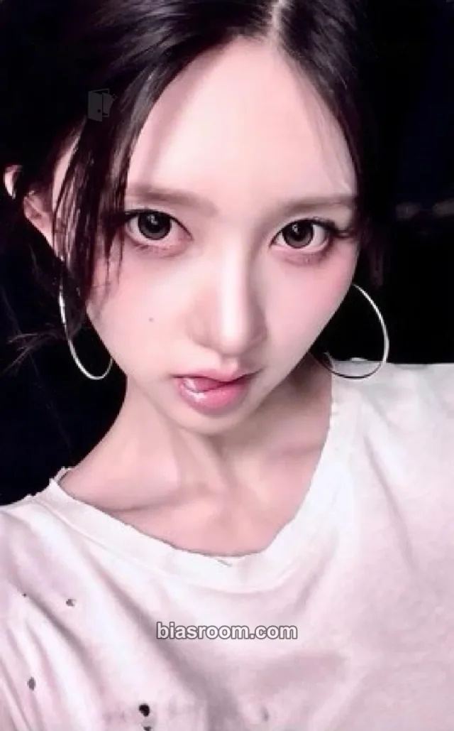 IVE - Gaeul - IVE The 2nd World Tour <SHOW WHAT I AM> Event mnet plus japan random photocard