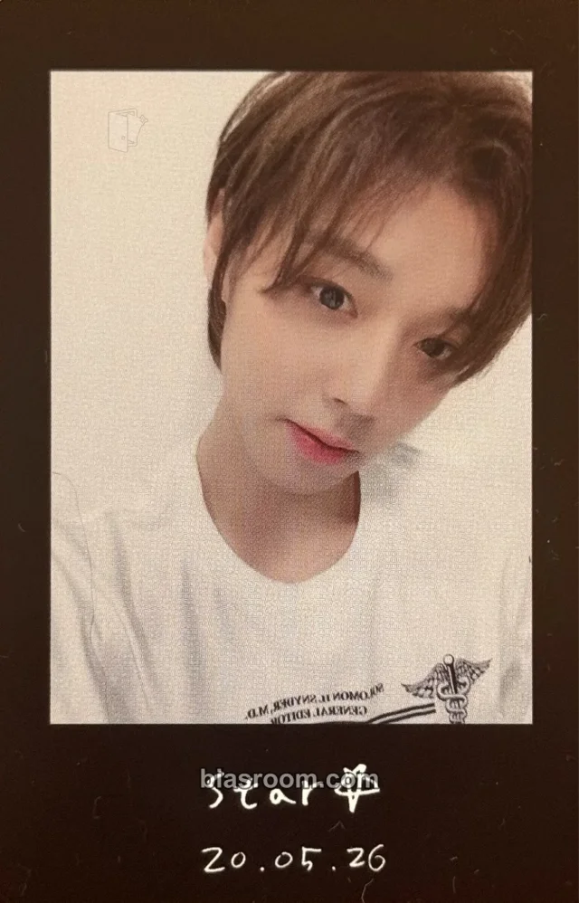 Park Jihoon - Jihoon - The W Album album photocard noir version