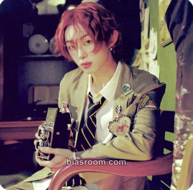 M.O.N.T - Bitsaeon - Somewhere Out There Album KiT/kihno version member cover album photocard