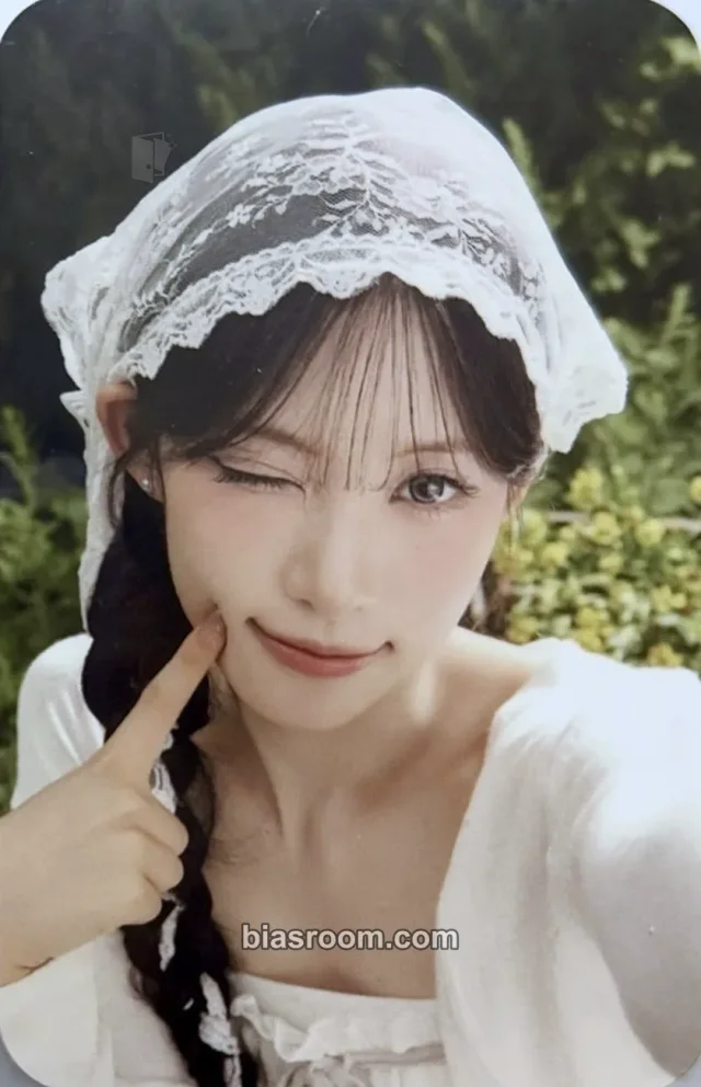 RESCENE - Liv - GrainOn x RESCENE Other grainon brand collaboration purchase benefit photocard set kakaotalk