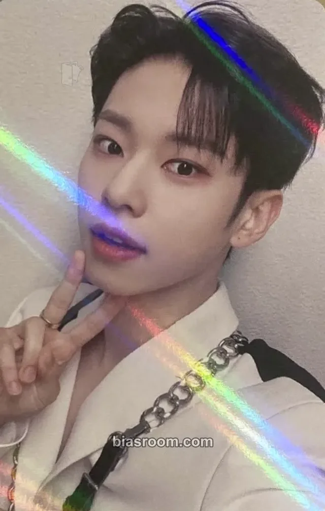 AB6IX - Donghyun - A to B Album makestar video call/fancall round 4 holographic (hologram)