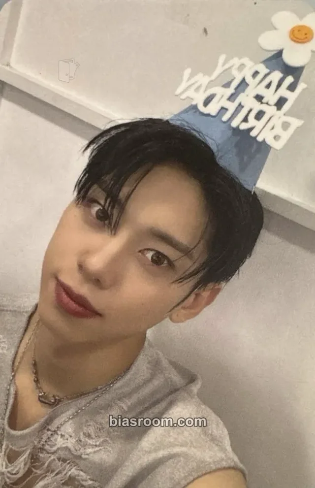 AB6IX - Donghyun - UPSIDE DOWN Album fansign apple music round 2