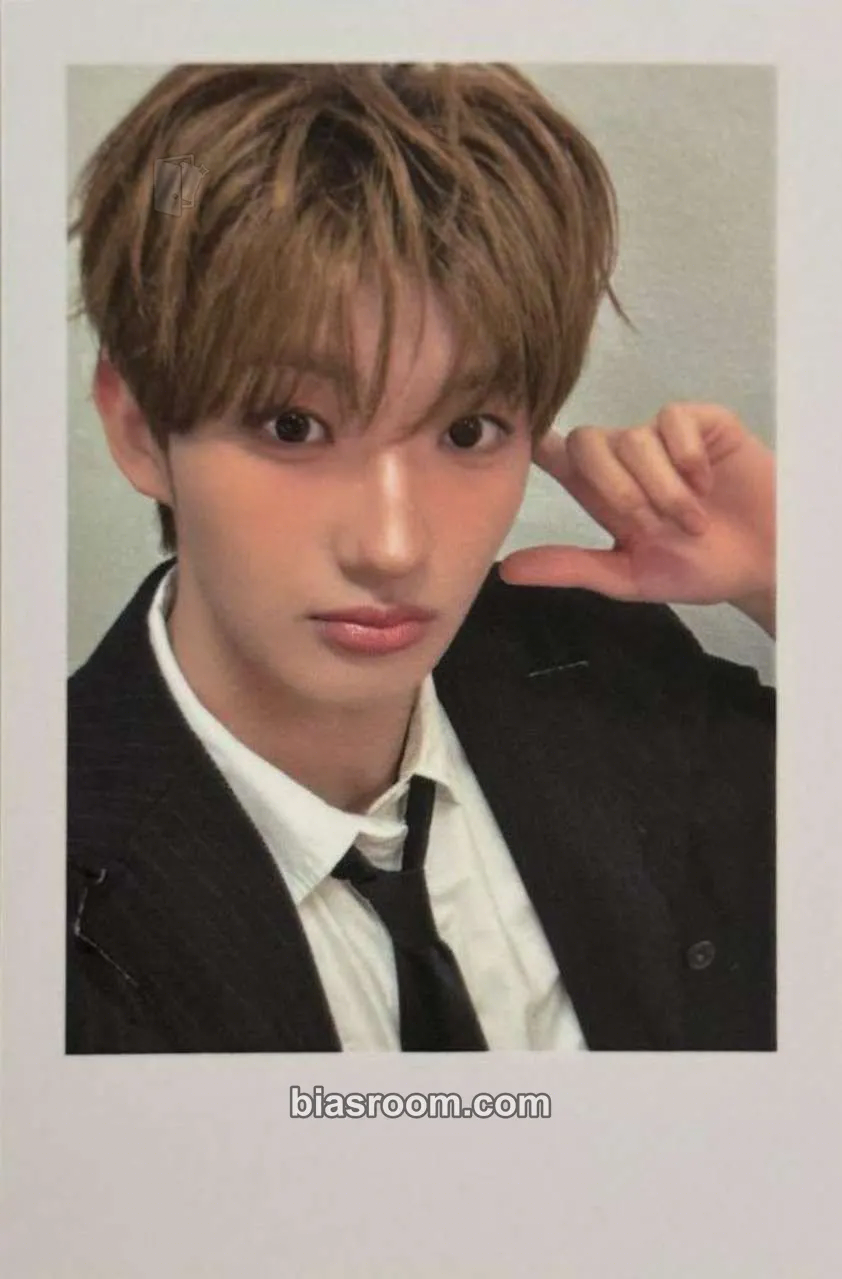 Kim HeeJu itsnotover Photocard - idntt - photocard K-pop di idntt