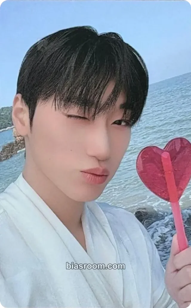 ATEEZ - San - Blue Drift MD - 8th Anniversary Other entrance/attendance benefit item set