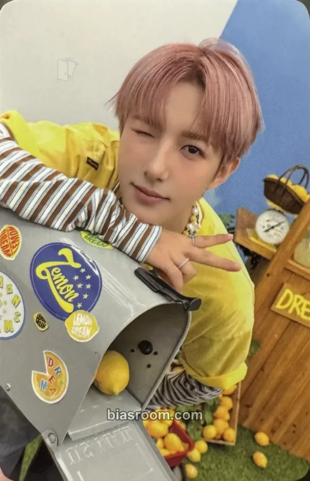NCT DREAM - Renjun - 2026 Season’s Greetings Other A version merch photocard season's greetings trading card