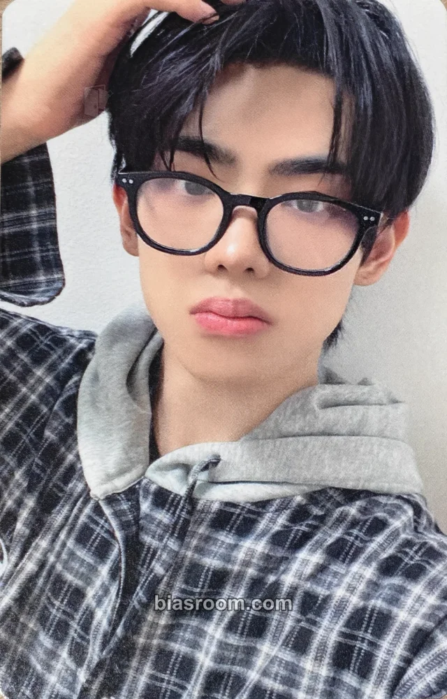 FANTASY BOYS  - Kang Minseo  - UNDENIABLE Album interasia