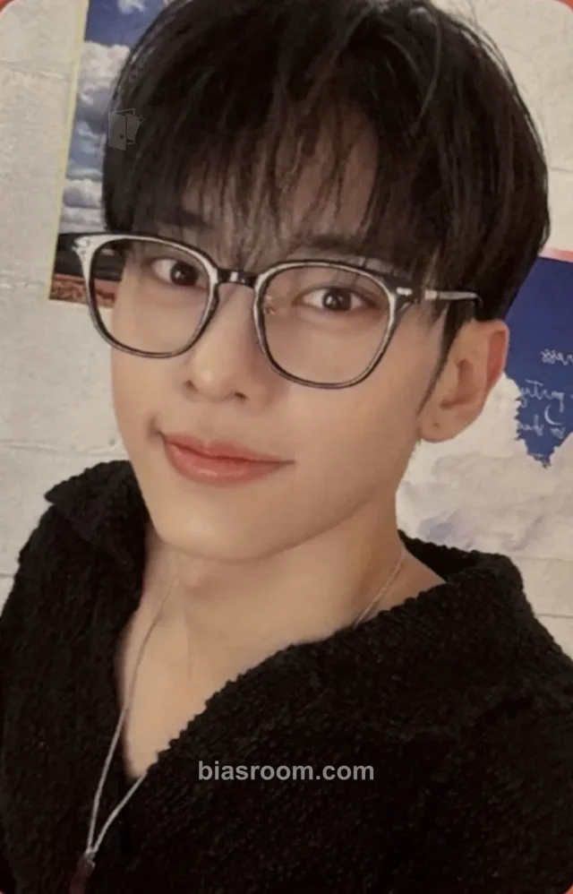 AB6IX - Donghyun - BORN LIKE THIS Album fansign round 1 apple music