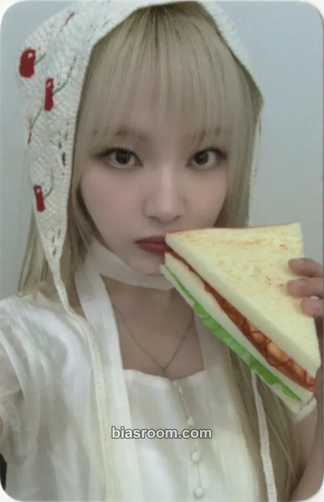 Moon Sua Billlie appendix: Of All We Have Lost K-pop photocard