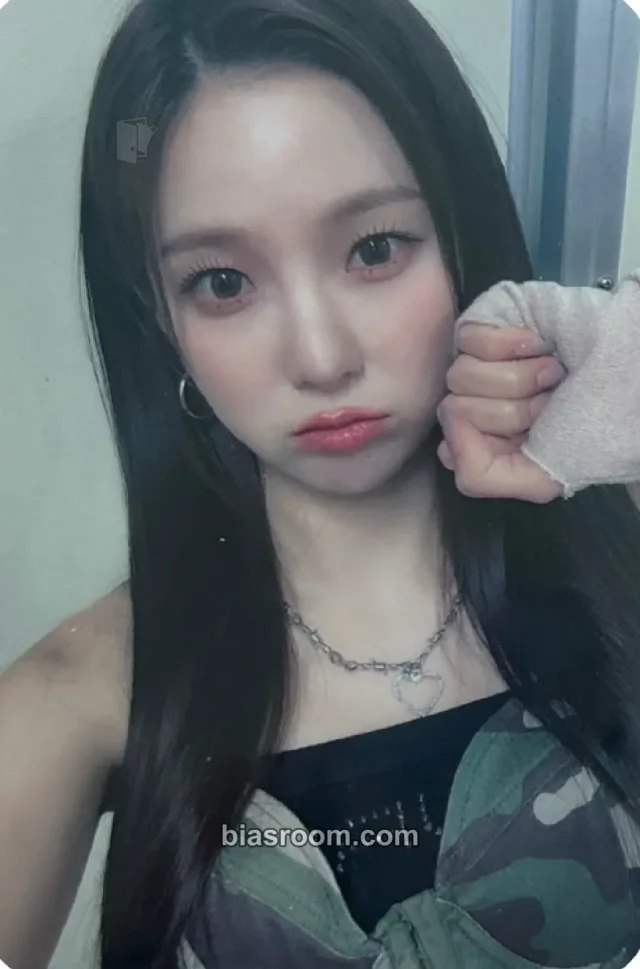 Kep1er - Yujin - Kep1er x APOC ‘Street Cat’s Club’ Other merch photocard