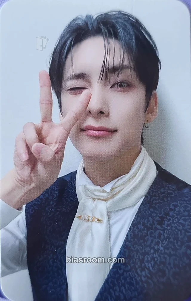 A.C.E - Park Junhee - PINATA Album mwave/mnet plus merch pob (pre-order benefit)