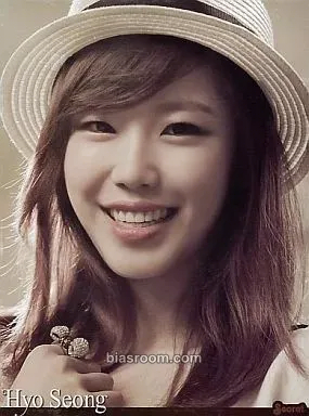 Hyosung Welcome to Secret Time Photocard - Secret - photocard K-pop Secret