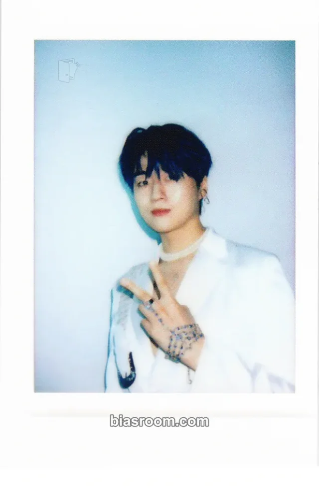 Forestella - Mingyu - The Beginning : World Tree Album pob (pre-order benefit) polaroid