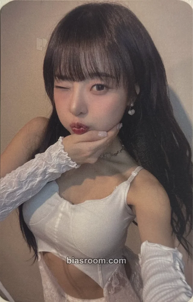 I:MOND - E-seol - Under My Album airmusic round 5