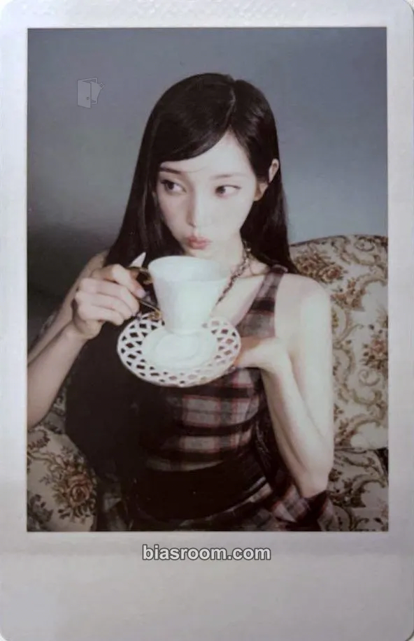 Youngseo CRASH Photocard - ALLDAY PROJECT – ALLDAY PROJECT K-Pop-Photocard