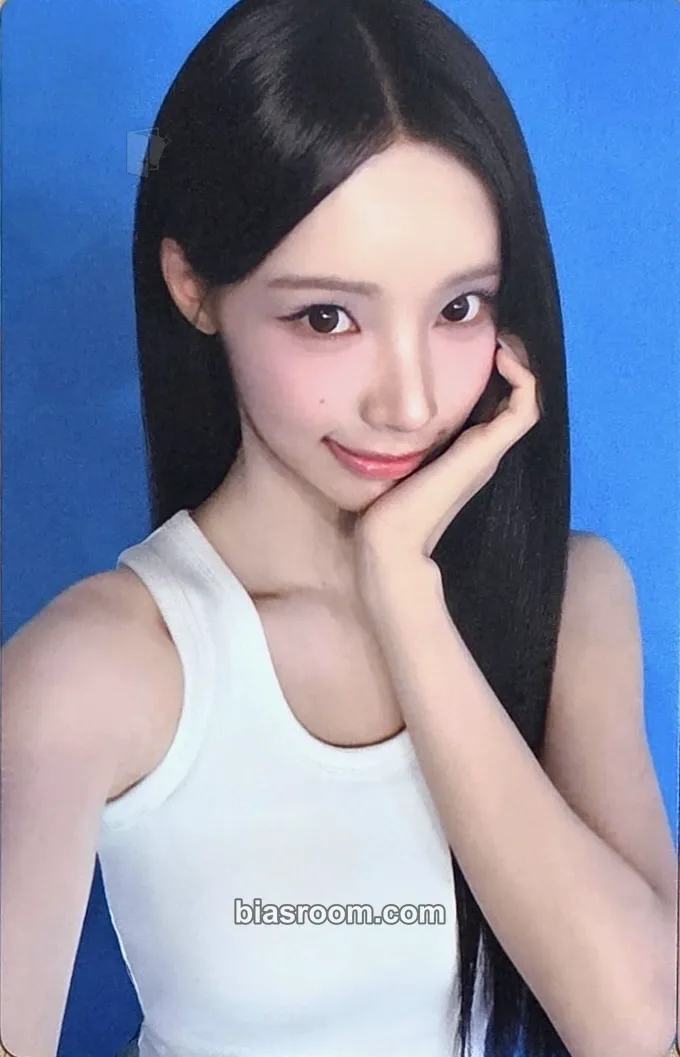 Woni Derma:B x Woni Photocard - RESCENE - RESCENE K-pop photocard