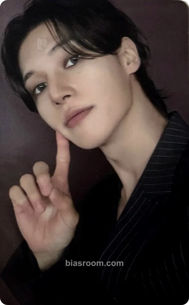 Wooyoung Blue Drift MD - 8th Anniversary Photocard - ATEEZ - ATEEZ K-pop photocard