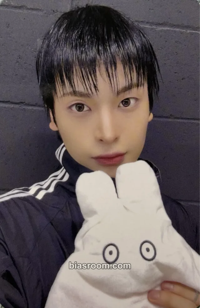 xikers - Yechan - HOUSE OF TRICKY : WRECKING THE HOUSE Album makestar round 1 fansign video call/fancall