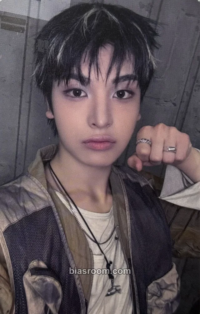 xikers - Yechan - HOUSE OF TRICKY : WRECKING THE HOUSE Album fromm store fansign round 1 video call/fancall