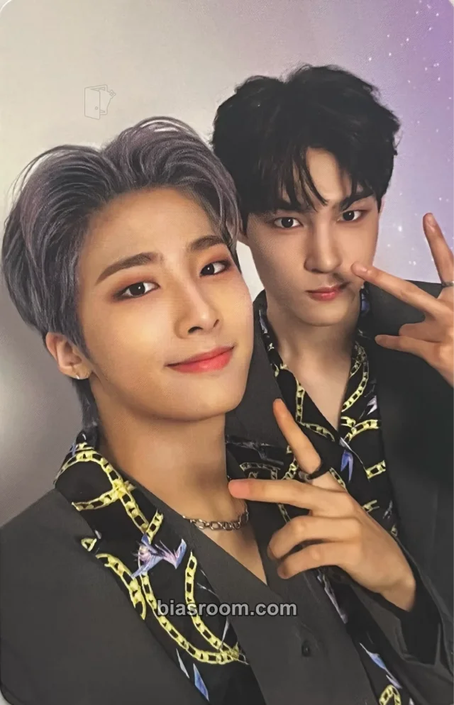 TAN - Jiseong & Taehoon - TAN MADE Album album photocard photobook version