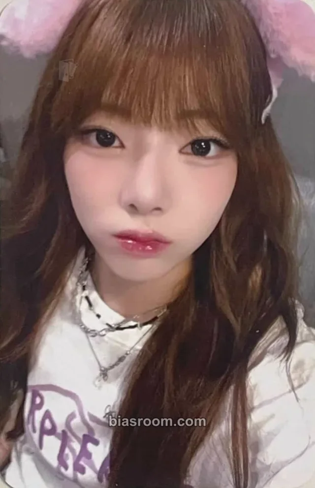 PURPLE KISS - Na Goeun  - 2025 'A Violet to Remember' Tour Event purchase benefit japan