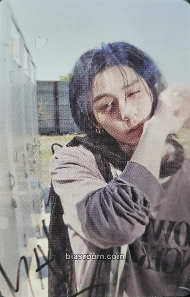 Leehan BOYNEXTDOOR HOME: DELUXE K-pop photocard