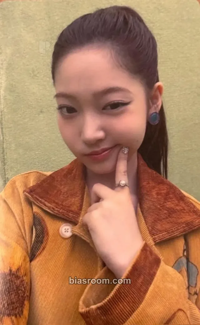 TUIDE - Jia - TUNE & PLAY Album weverse japan shop (wvj) pob (pre-order benefit)