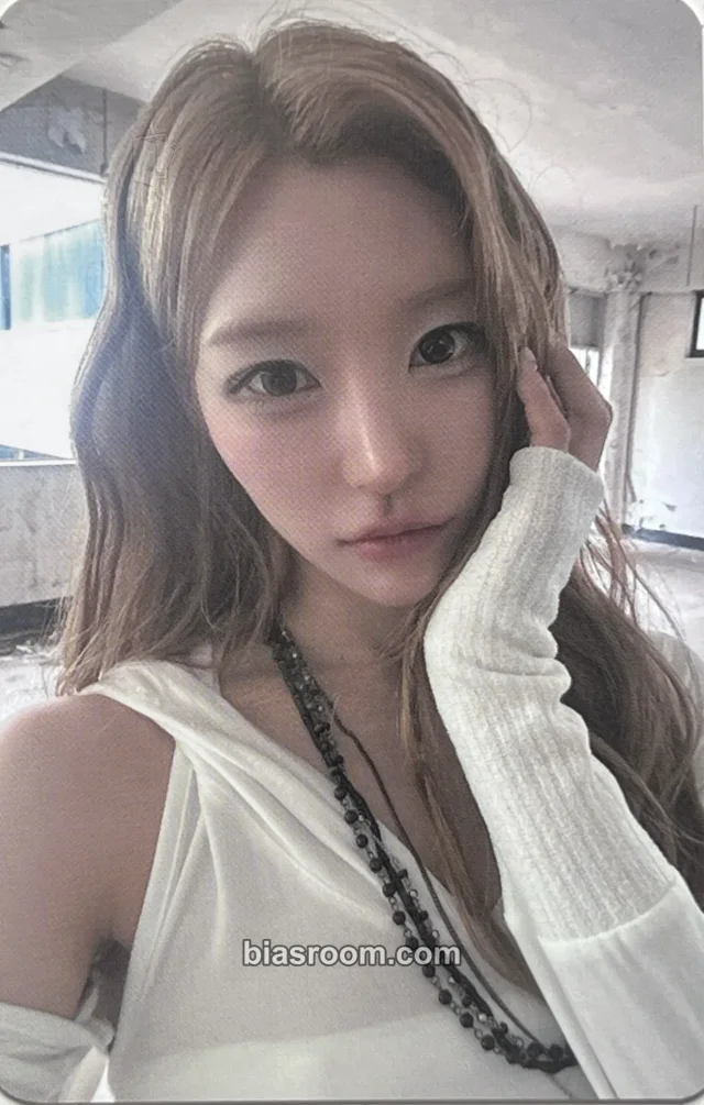 CLASSy - Hyungseo - RE:BOOT [AFTER TEARS] Album album photocard