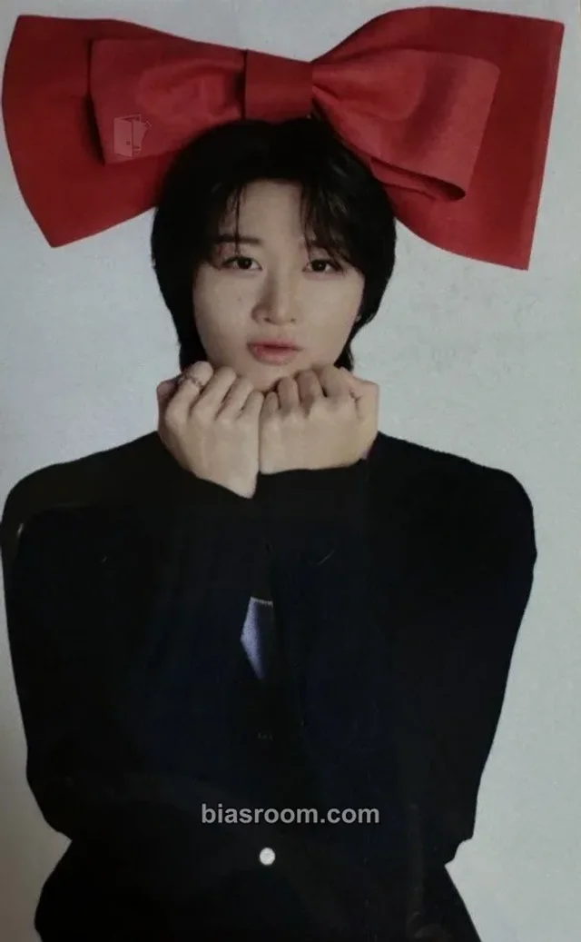AEN - Haru - S Cawaii! ME Magazine Other purchase benefit magazine photocard