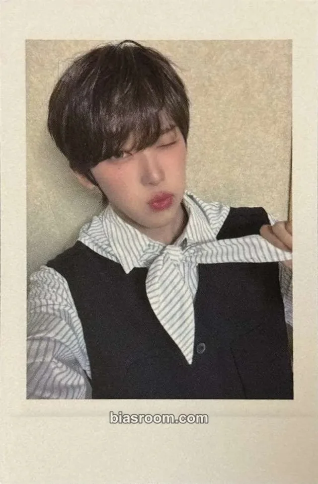 idntt - Yang GyungHo - itsnotover Album apple music round 4 video call/fancall polaroid